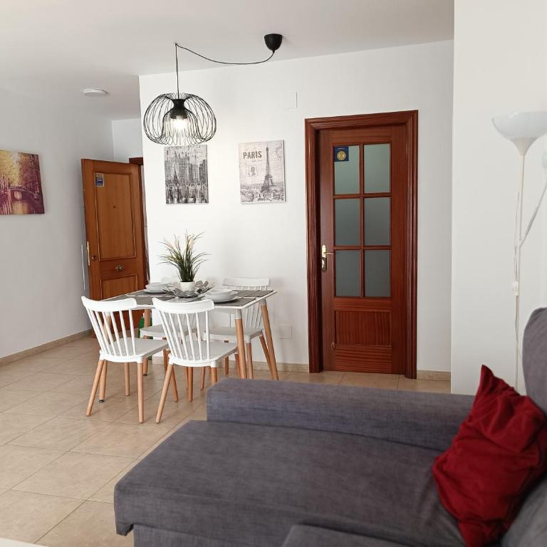 Centro Histórico de Málaga - Apartment with Balcony - 6