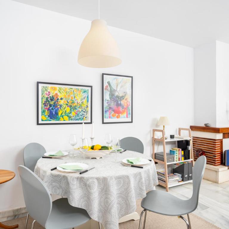 Miramar sunny patio in Fuengirola by Costarentals - Ref 79 - Two-Bedroom Apartment - 10