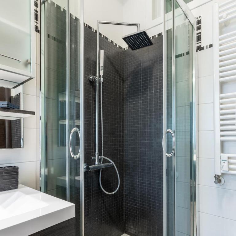 Naima Apartment San Pietro - Three-Bedroom Apartment - 21