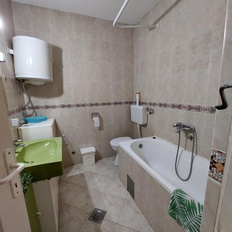 Sweet Apartments or Rooms - Dupleks Apartman - 16