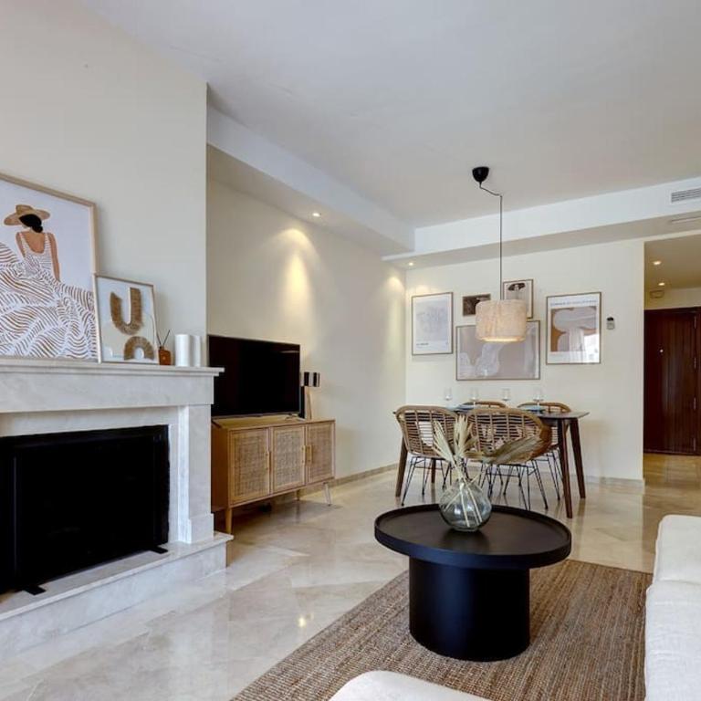 Stylish apartment in Aloha Royal - Two-Bedroom Apartment - 8