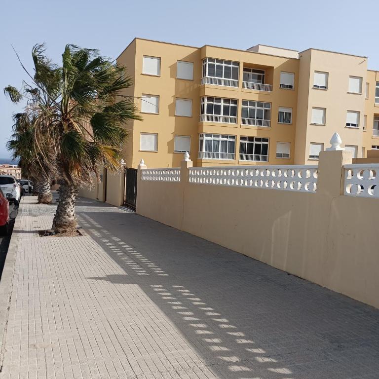 Fantástico piso con piscina y balcón en el Medano - Apartamento de 3 dormitorios - 22