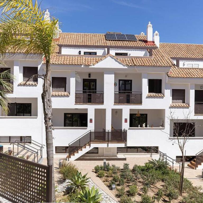 Stunning Modern Townhouse in Riviera del Sol - Apartamento de 3 dormitorios - 8