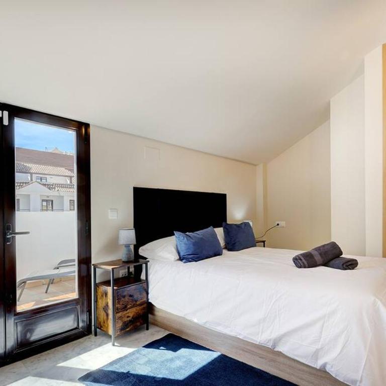 Stunning Modern Townhouse in Riviera del Sol - Apartamento de 3 dormitorios - 13