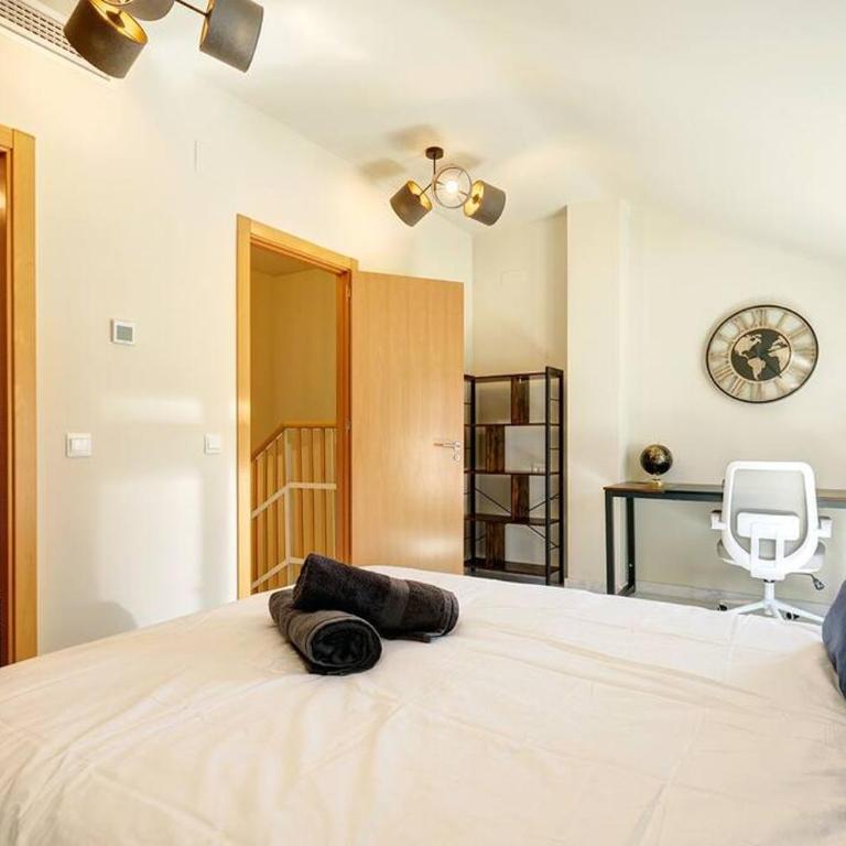 Stunning Modern Townhouse in Riviera del Sol - Apartamento de 3 dormitorios - 44