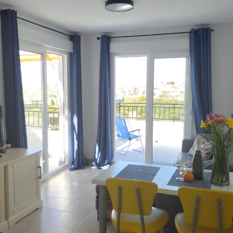 Sunny apartment with 2 terraces - Apartamento de 1 dormitorio - 14