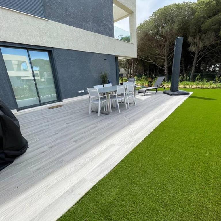 Exclusivo chalet en urbanización Roche - Villa - 16