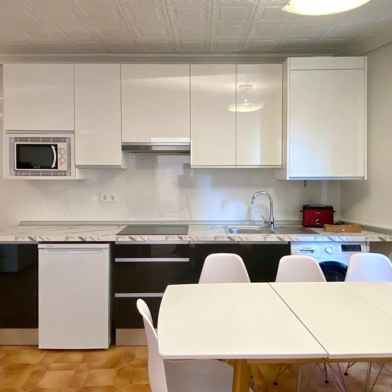 Apartamentos Toledo Casa Galería de los Aljibes - Apartamento de 3 dormitorios - 12