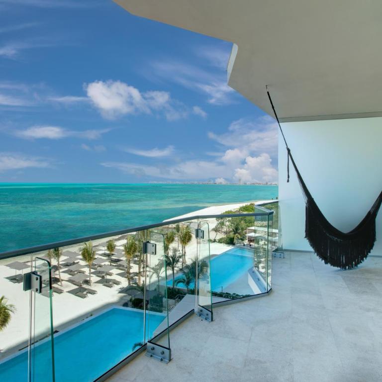 SLS Cancun - Deluxe One Bedroom Suite - Ocean Front Double - 6