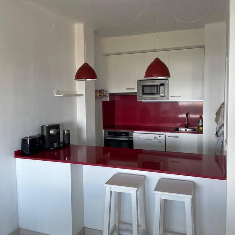NUEVO. Reformado con vistas panorámicas y piscina - Apartamento de 2 dormitorios - 10