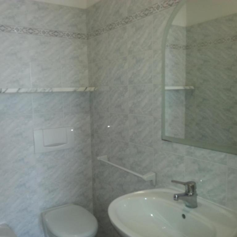 Hotel Marylise - Camera Tripla - 8