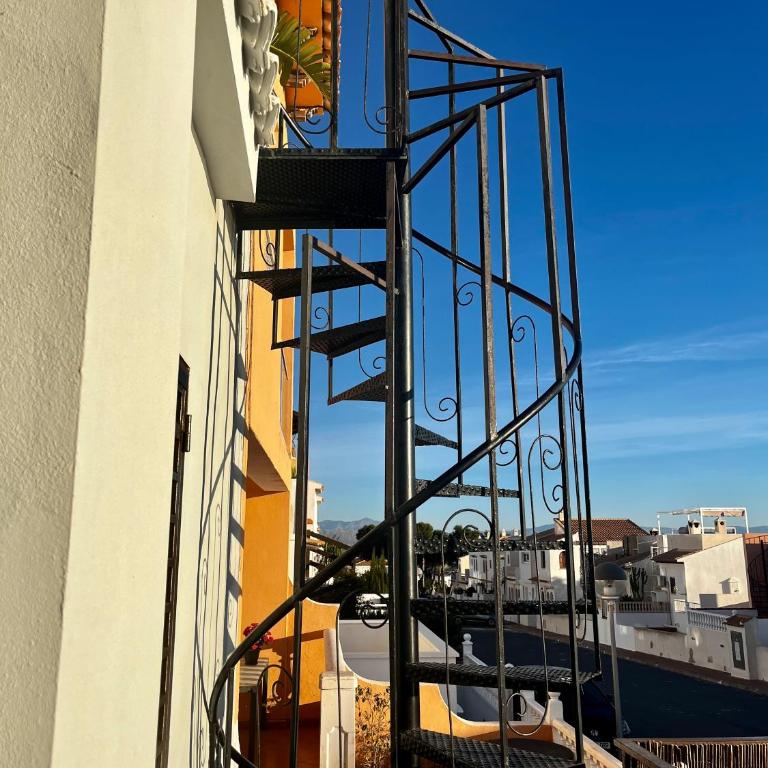 Sunshine loft - One-Bedroom Apartment - 30