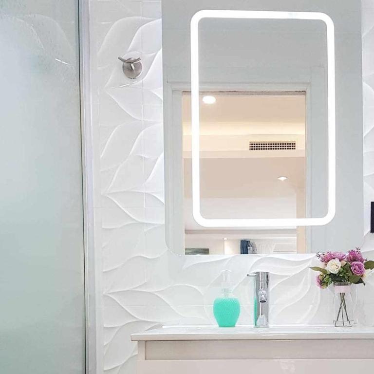 Pepe’s Home - Torremolinos Centro - Parking - Three-Bedroom Apartment - 7