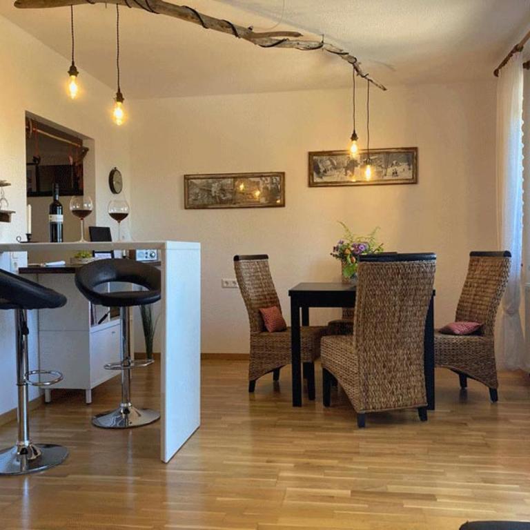 FEWO Edelweiß - Apartment mit Balkon - 2