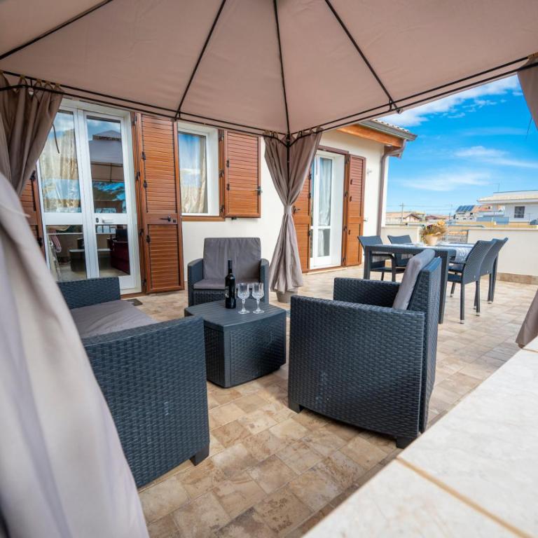 Villa Tonnara Vista Mare - SiciliaVacanza - Casa con 2 Camere da Letto - 4