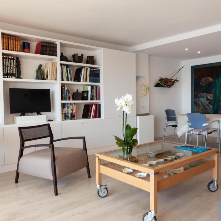 LETS HOLIDAYS APARTMENT SEA VIEWS on the BEACH - Apartamento - 13