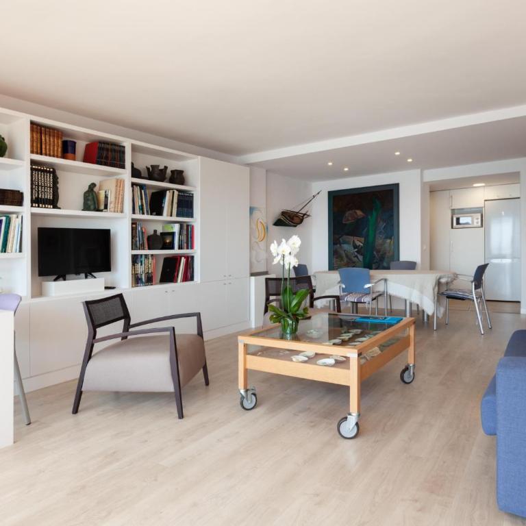 LETS HOLIDAYS APARTMENT SEA VIEWS on the BEACH - Apartamento - 18
