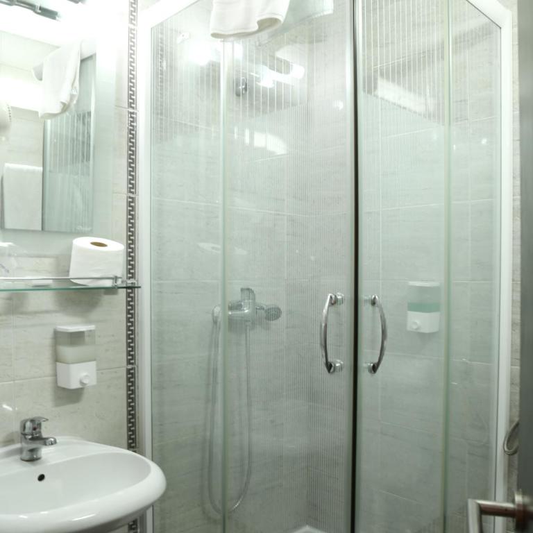 Hotel Srbija-FREE PARKING - Apartman sa 1 Spavaćom Sobom i Besplatnim Parkingom - 13