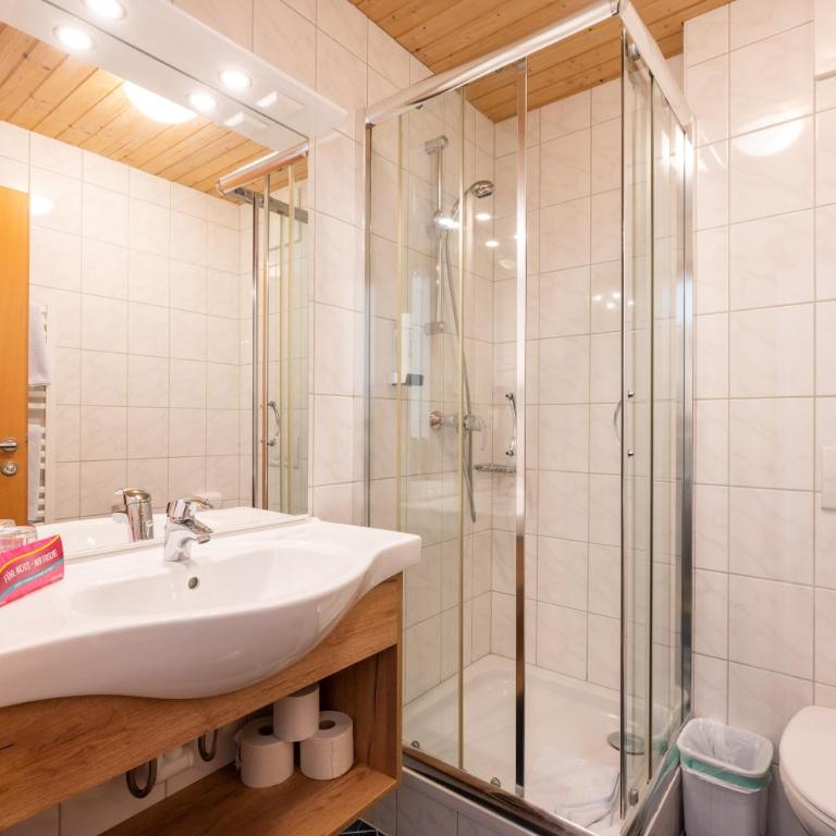 Eggerhof - Superior Doppelzimmer mit Balkon - 2