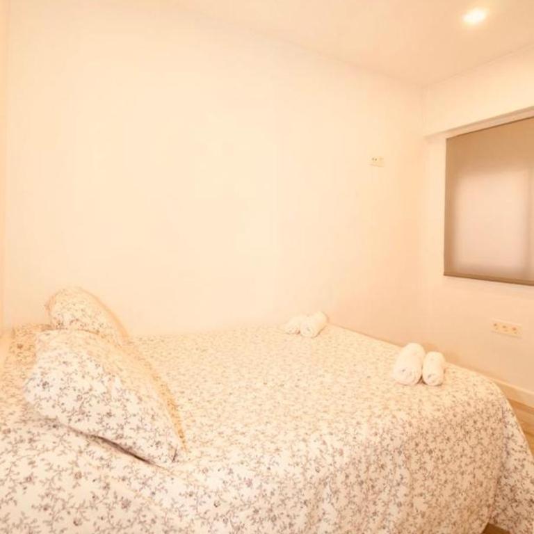 PRECIOSO PISO EN PLENO CENTRO Con PARKING OPCIONAL - Two-Bedroom Apartment - 5