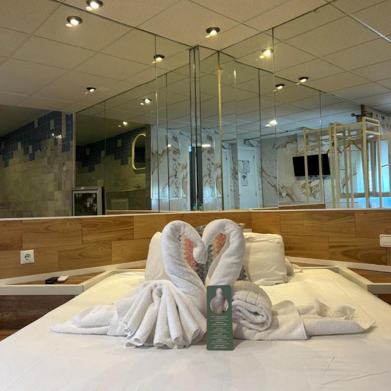 Hostal Avenida Andalucia - Solo Adultos - Habitación Doble con bañera de hidromasaje - 10