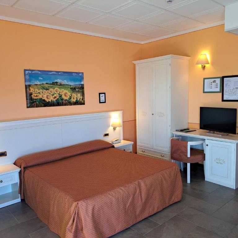 Hotel Azalea - Camera Superior Matrimoniale/Doppia con Letti Singoli con Vista Lago - 13