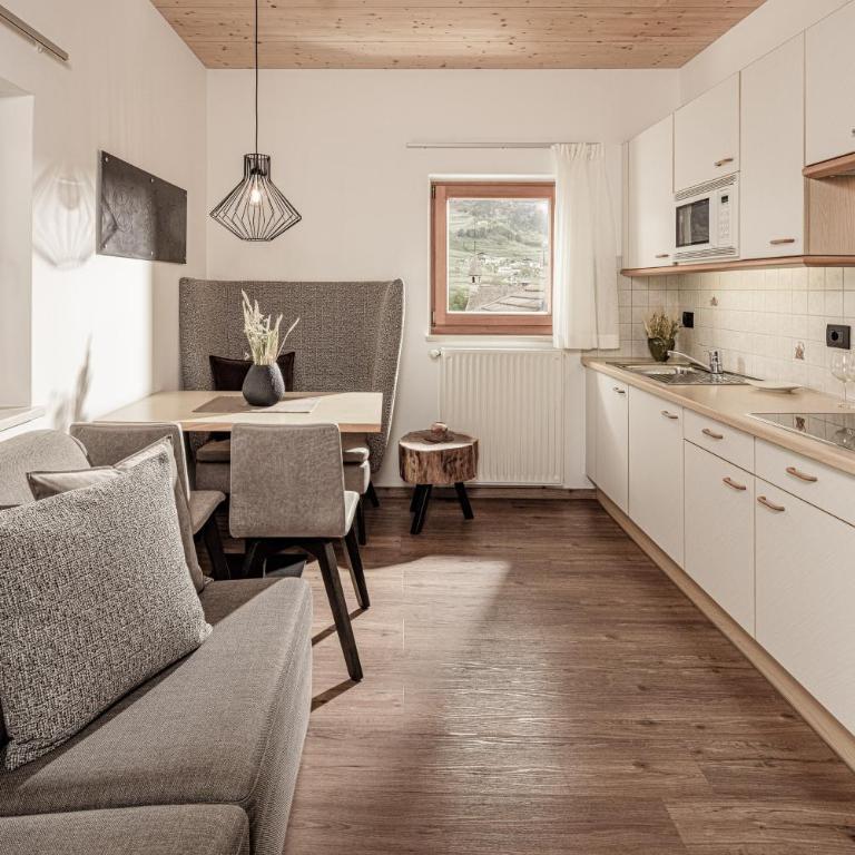 Amolaris Garden Lodges & Guesthouse - Suite Deluxe - 5