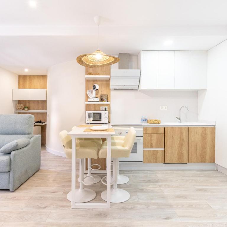 Apartaments Paseo Marítimo by Expoholidays - Apartamento de 1 dormitorio con vistas a la calle - 3