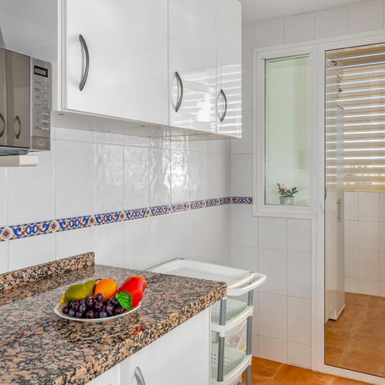 Seaview apt with pool by Costarentals - Ref 188 - Apartamento de 2 dormitorios - 9