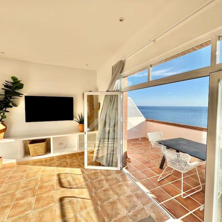 Calaiza Exclusive View - Four-Bedroom House - 11