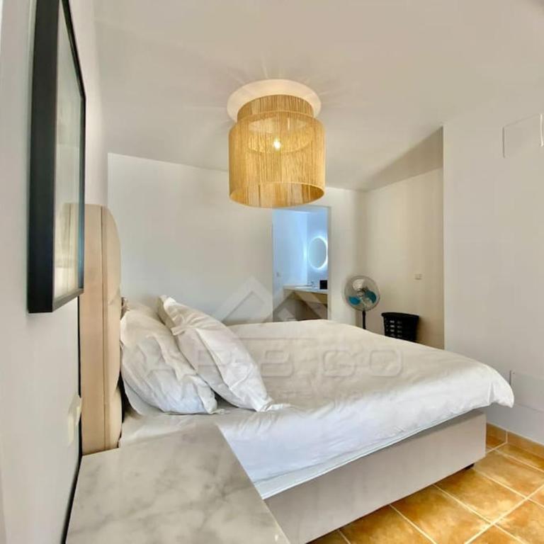 Calaiza Exclusive View - Four-Bedroom House - 12