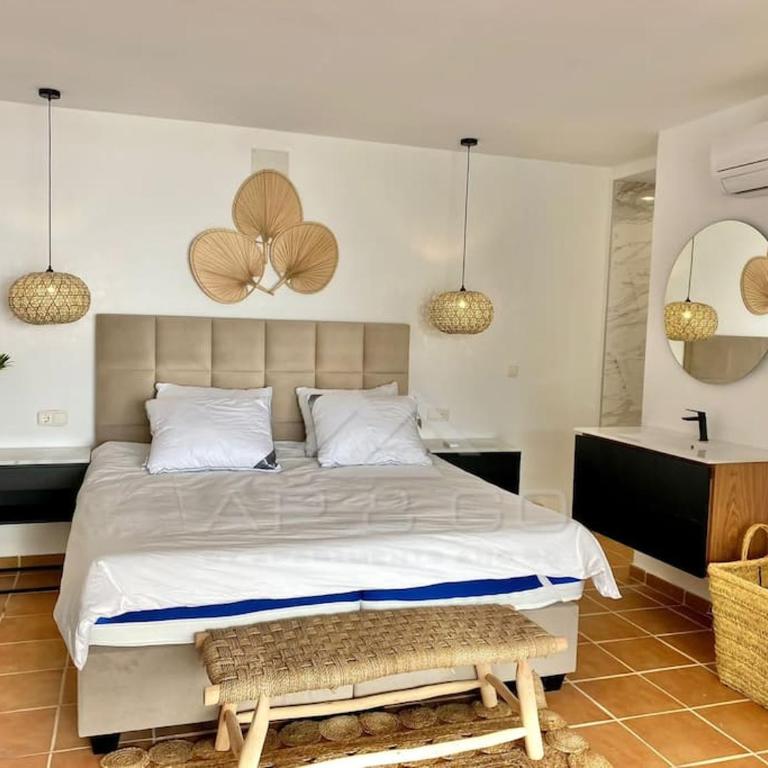 Calaiza Exclusive View - Four-Bedroom House - 15