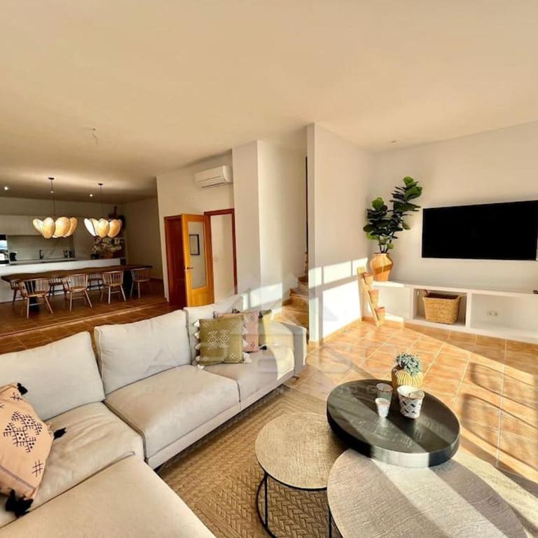 Calaiza Exclusive View - Four-Bedroom House - 16