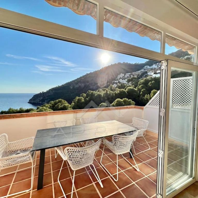Calaiza Exclusive View - Four-Bedroom House - 24