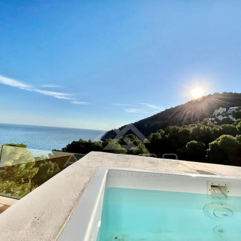 Calaiza Exclusive View - Four-Bedroom House - 34