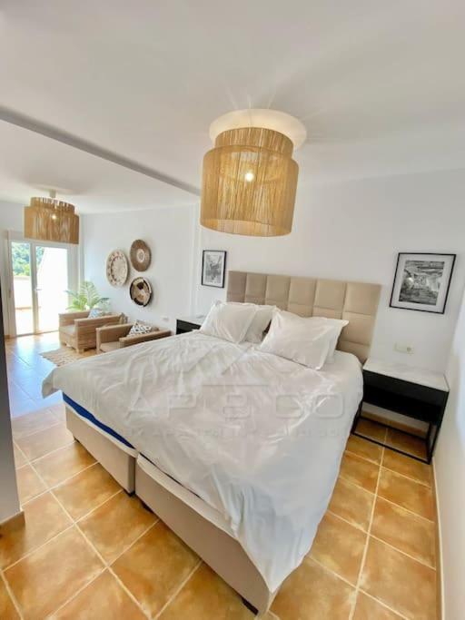 Calaiza Exclusive View - Four-Bedroom House - 44