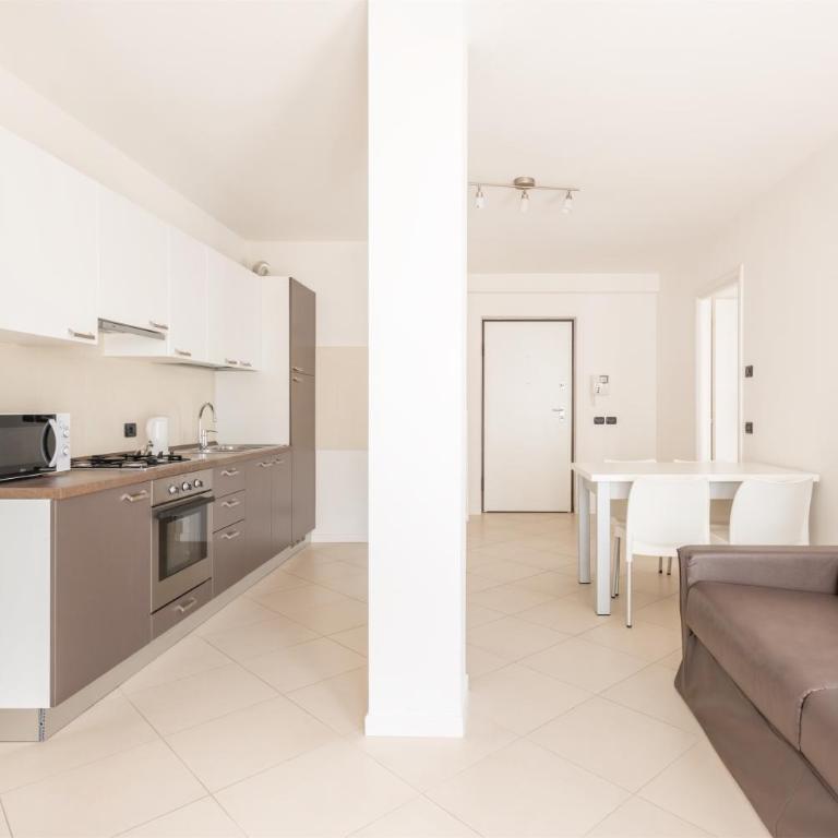 Appartamenti Gabry - Appartamento con 1 Camera da Letto e Balcone - 1