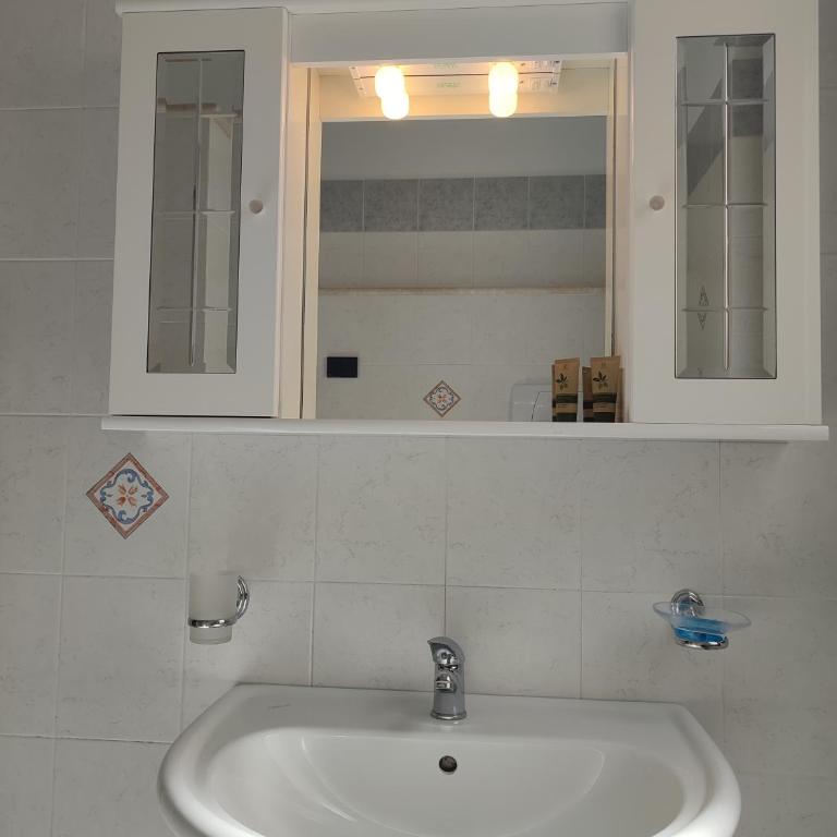 Agriturismo L'Uliveto - Appartamento con 2 Camere da Letto - 10