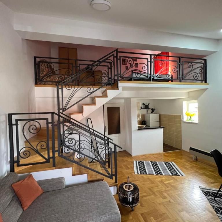 Apartman Jackie - Apartman na Više Nivoa - 1