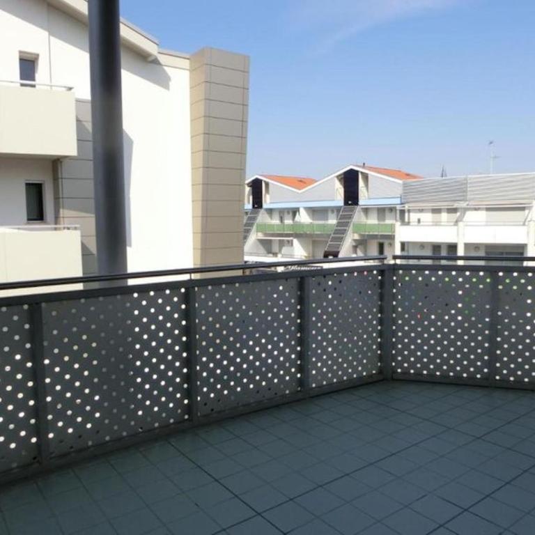 Cozy apartment 200mt from the beach - Appartement - 9