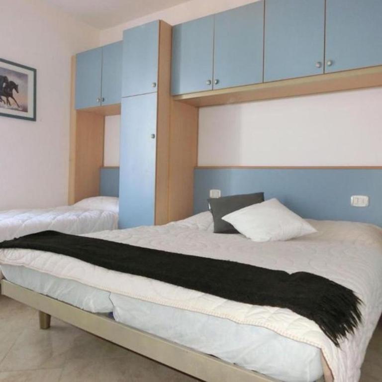 Cozy apartment 200mt from the beach - Appartement - 5