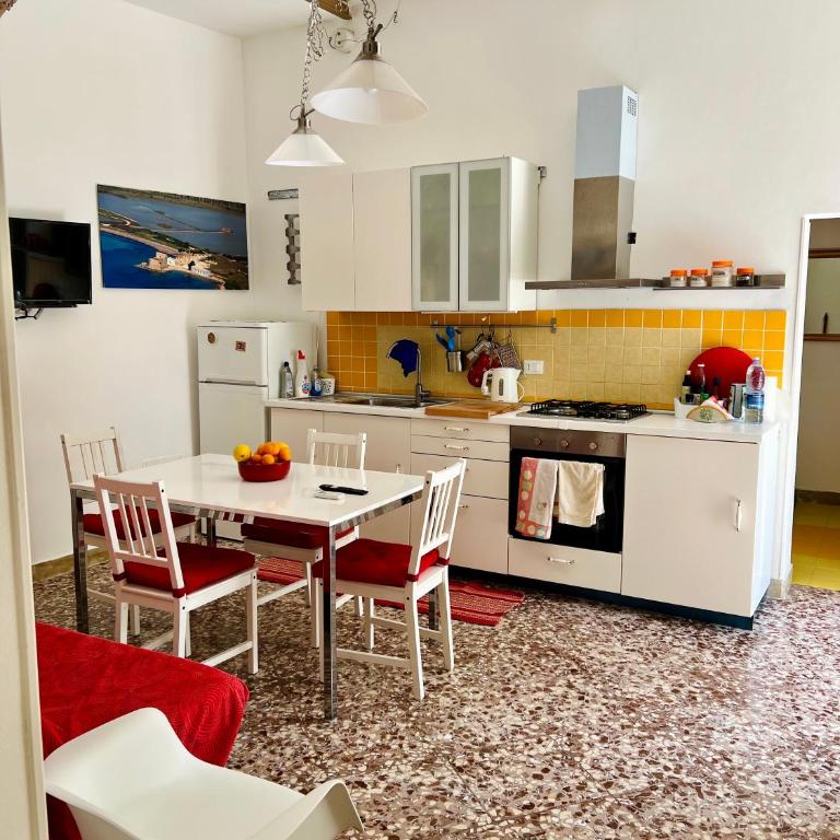 House with Garden - Casa Vacanze - 16