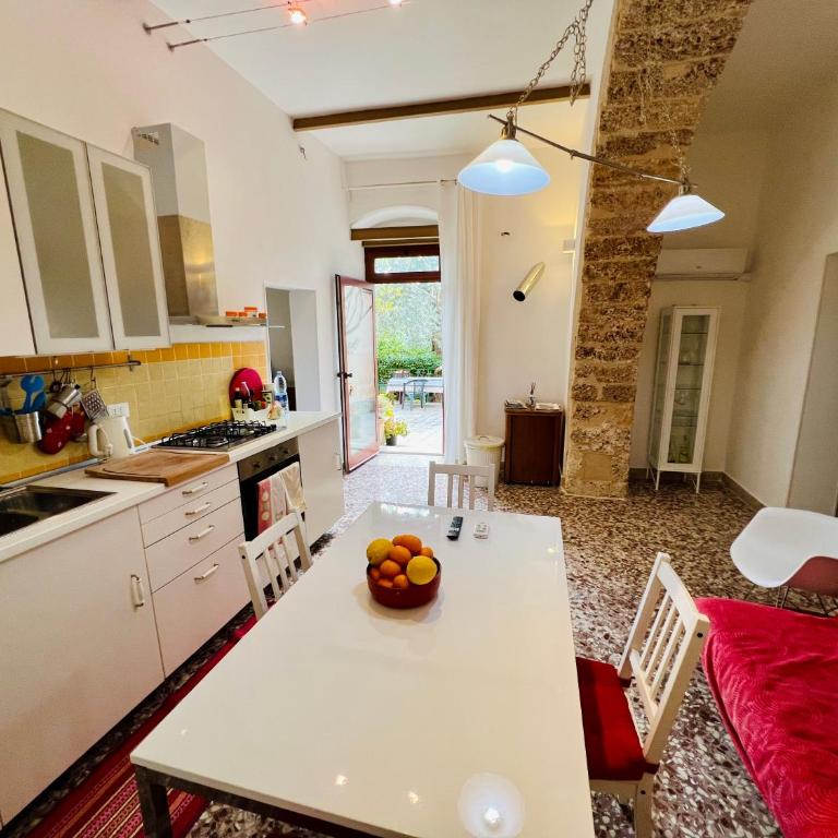 House with Garden - Casa Vacanze - 22