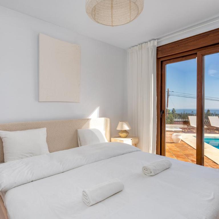Luxury villa with pool by Costarentals - Ref 53 - Villa de 6 dormitorios - 10