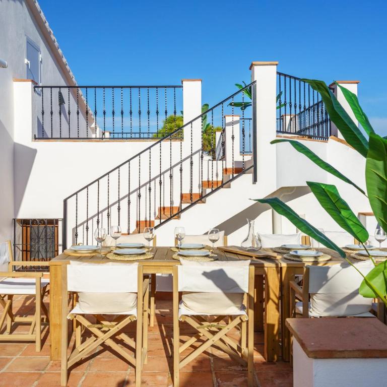 Luxury villa with pool by Costarentals - Ref 53 - Villa de 6 dormitorios - 22