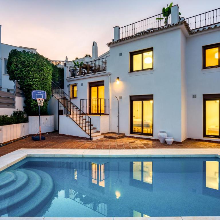 Luxury villa with pool by Costarentals - Ref 53 - Villa de 6 dormitorios - 39