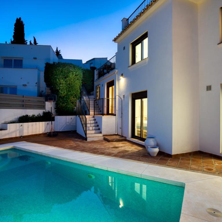 Luxury villa with pool by Costarentals - Ref 53 - Villa de 6 dormitorios - 40