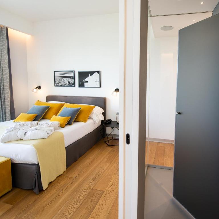 Unìco Boutique Hotel d'Arte - Habitación Doble con balcón y vistas al mar - 7