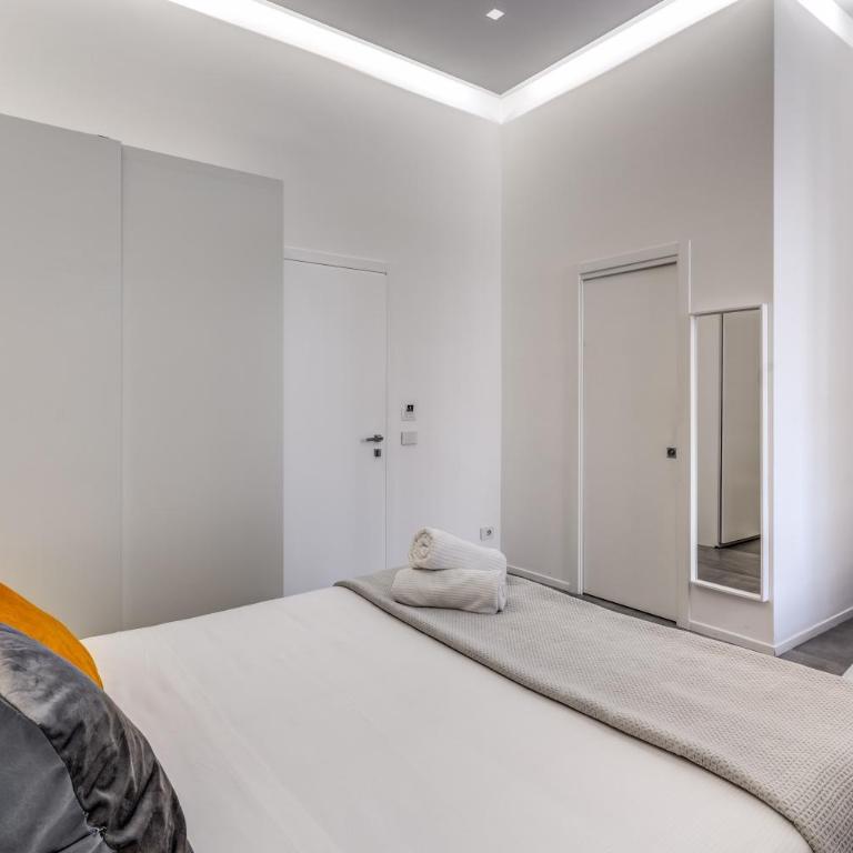 Gallery Suite Naples - Deluxe Room - 1