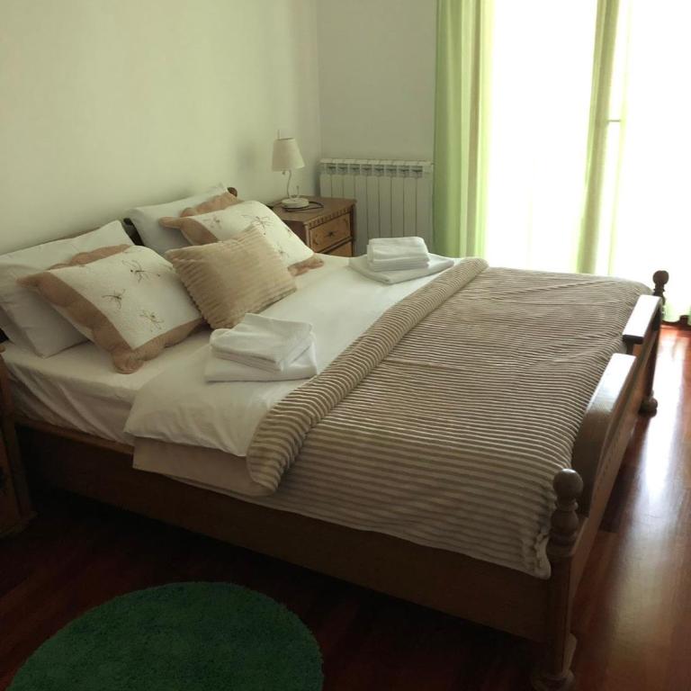 Pinnacle MNE - Two-Bedroom Apartment - 4
